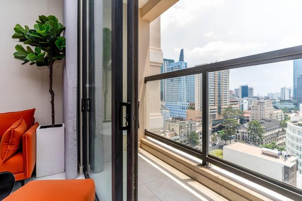 Căn hộ Steps To Vincom/casino/d1/pool/gym/netflix/3beds TP. Hồ Chí Minh