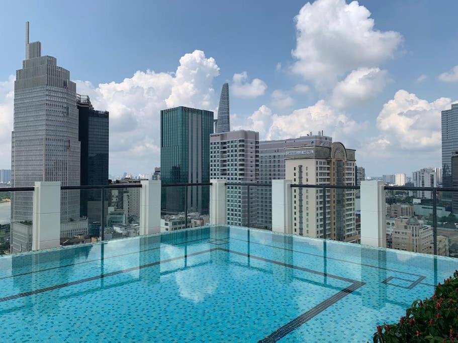 Steps To Vincom/casino/d1/pool/gym/netflix/3beds Căn hộ TP. Hồ Chí Minh