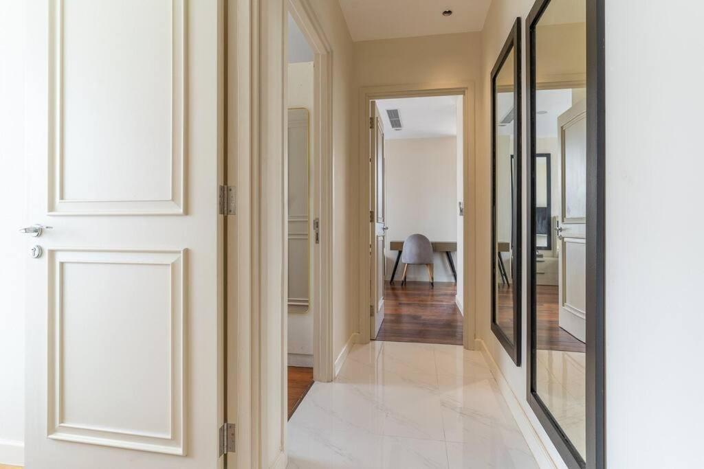 Steps To Vincom/casino/d1/pool/gym/netflix/3beds * TP. Hồ Chí Minh