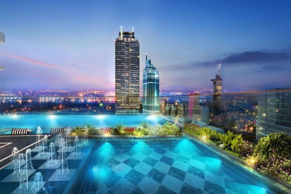 Căn hộ Steps To Vincom/casino/d1/pool/gym/netflix/3beds